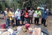 BPBD Sulsel Serahkan Bantuan Gubernur ke Korban Kebakaran di Bantaeng