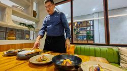 The Foreign Makassar Hadirkan Fine Dining Bersama Chef Vindex Tengker